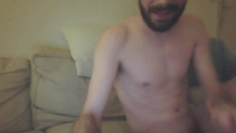 Snapshot of liberty750 chatting on 12-22-25, 09:12 liberty750 online show from 12-22-25, 09:12