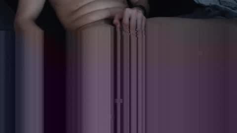 lickurlipz1 online show from 02-24-25, 09:43