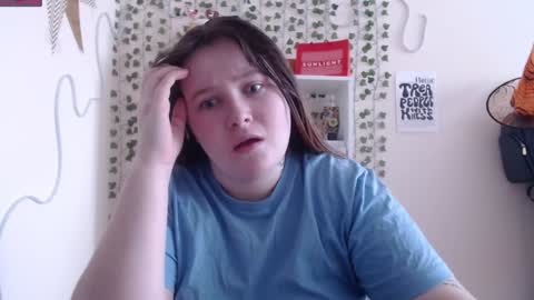 Snapshot of light_lunaa chatting on 01-17-25, 05:32 light_lunaa online show from 01-17-25, 05:32