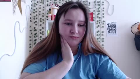 Snapshot of light_lunaa chatting on 01-19-25, 05:26 light_lunaa online show from 01-19-25, 05:26