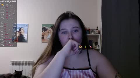 Snapshot of light_lunaa chatting on 02-11-25, 12:27 light_lunaa online show from 02-11-25, 12:27