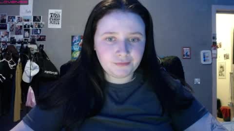 light_lunaa online show from 04-11-26, 03:27