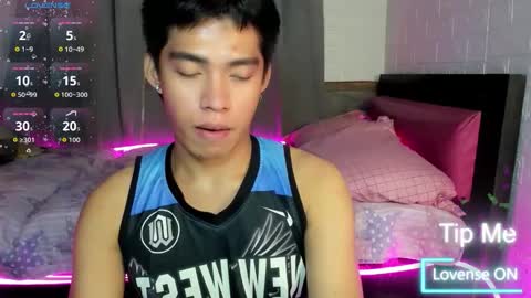 Snapshot of lightjt4 chatting on 09-08-25, 03:44 Jt online show from 09-08-25, 03:44