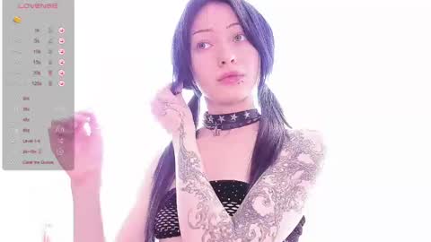 Snapshot of lightlove_iam chatting on 03-09-25, 11:14 Bembi online show from 03-09-25, 11:14