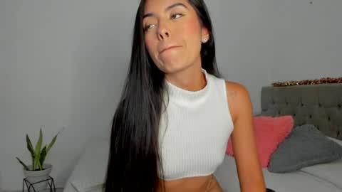 Maddie  online show from 05-21-26, 01:56