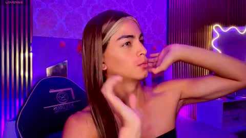 LIHIAN online show from 04-14-26, 12:22