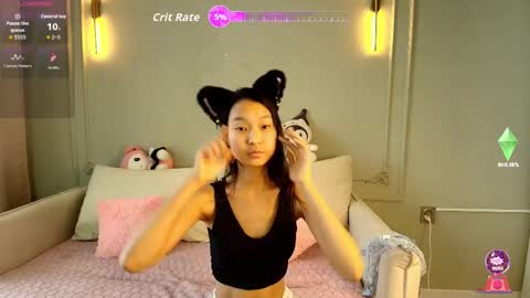 Lihn Pham online show from 01-17-26, 03:11