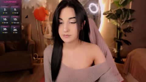Snapshot of lii_rose chatting on 10-27-25, 08:46 Lii online show from 10-27-25, 08:46