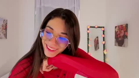 Snapshot of liiaa__7 chatting on 06-30-26, 02:18 liiaa online show from 06-30-26, 02:18