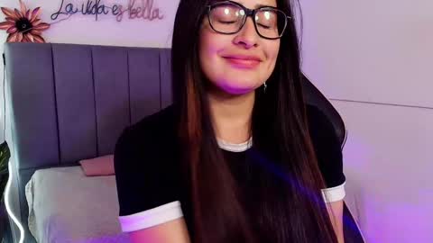 Snapshot of liiaah_tay chatting on 03-17-26, 05:22 Liiaah online show from 03-17-26, 05:22