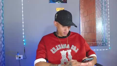 Snapshot of liiaam_lee_ chatting on 06-06-26, 09:08 Daniel online show from 06-06-26, 09:08