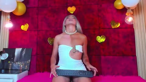 Snapshot of liiacollins chatting on 11-19-25, 02:50 liiacollins online show from 11-19-25, 02:50