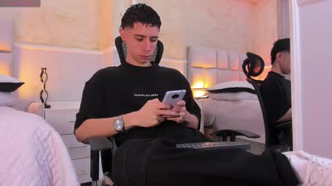 Snapshot of liiamhudson_ chatting on 03-07-25, 04:24 L I I A M online show from 03-07-25, 04:24