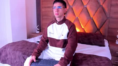 Snapshot of liiamhudson_ chatting on 02-24-26, 09:46 L I I A M online show from 02-24-26, 09:46