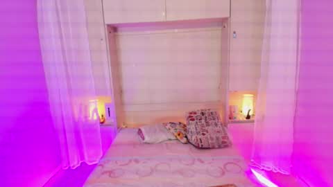         online show from 02-10-25, 11:46