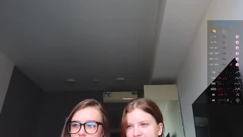 Snapshot of like_sun chatting on 01-28-25, 05:54 Call me Anna online show from 01-28-25, 05:54