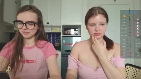 Snapshot of like_sun chatting on 02-15-25, 06:02 Call me Anna online show from 02-15-25, 06:02