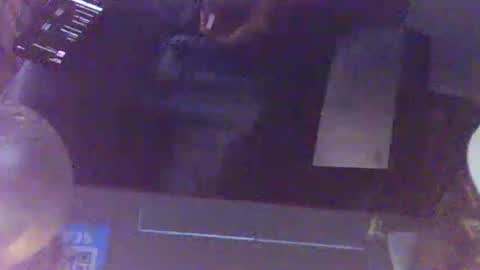 likes24i online show from 09-30-25, 03:44