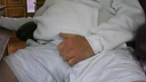 Snapshot of likestawatch50 chatting on 10-07-25, 06:49 likestawatch50 online show from 10-07-25, 06:49