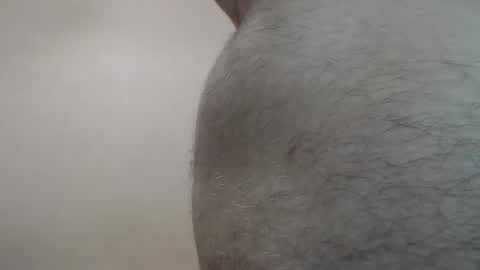 Snapshot of likwidator84 chatting on 02-16-25, 01:03 Maximus online show from 02-16-25, 01:03