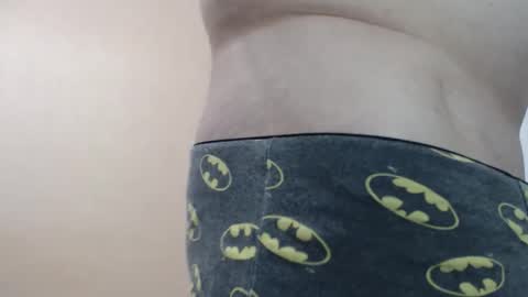 Snapshot of likwidator84 chatting on 11-28-25, 01:52 Maximus online show from 11-28-25, 01:52