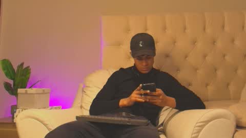 Snapshot of lil_ae1 chatting on 01-15-26, 07:06 lil online show from 01-15-26, 07:06