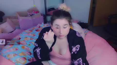 Lil Alison Heart online show from 02-24-25, 02:15