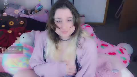 Lil Alison Heart online show from 11-08-25, 02:39