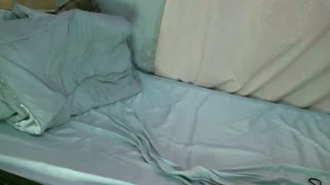 Snapshot of lil_donna chatting on 01-21-25, 12:07 lil_donna online show from 01-21-25, 12:07