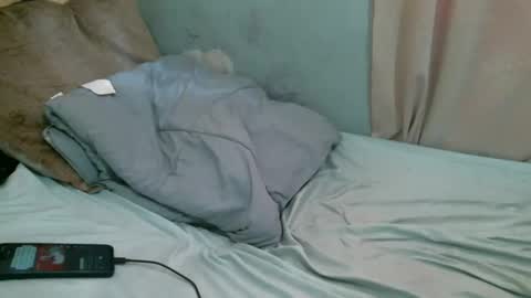 Snapshot of lil_donna chatting on 01-24-25, 12:31 lil_donna online show from 01-24-25, 12:31