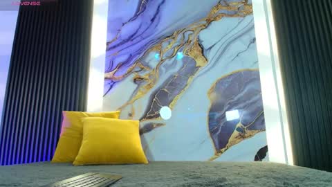 Lil Eva online show from 12-22-25, 08:06