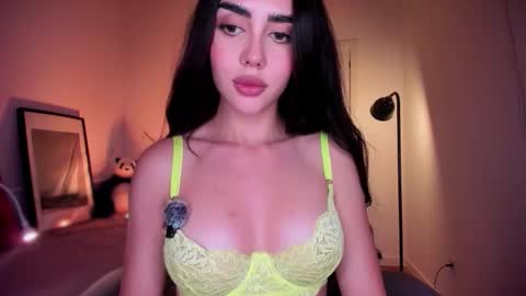 Snapshot of lil_gabbyg chatting on 11-08-25, 07:56 Gabriela online show from 11-08-25, 07:56