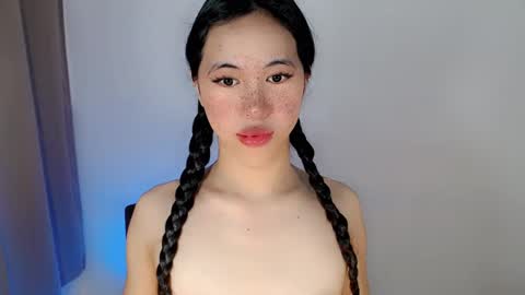 Snapshot of lil_grace1 chatting on 01-18-25, 06:34 grace online show from 01-18-25, 06:34