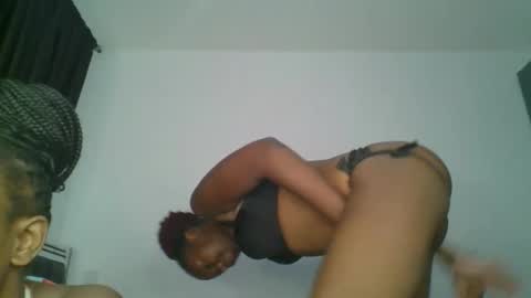 lil_meg online show from 02-25-26, 07:01