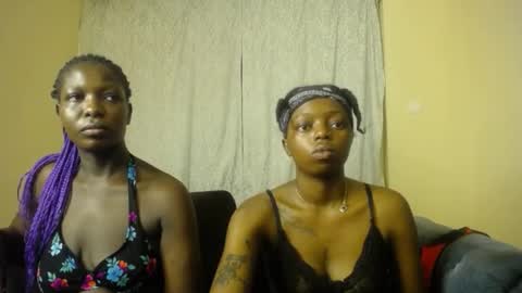 Snapshot of lil_tattie chatting on 12-02-25, 01:22 Tattiey online show from 12-02-25, 01:22