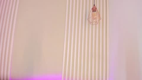 L I L A   online show from 01-20-25, 02:01