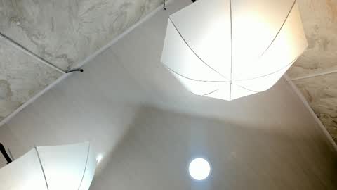 Lila online show from 04-06-26, 12:50