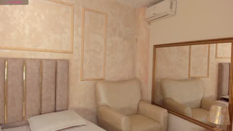 Snapshot of lilabeily chatting on 02-06-25, 08:34 lila bailey online show from 02-06-25, 08:34