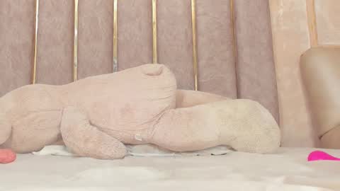 Snapshot of lilabeily chatting on 02-11-25, 01:41 lila bailey online show from 02-11-25, 01:41