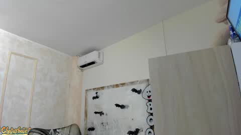 Snapshot of lilabeily chatting on 10-27-25, 07:40 lila bailey online show from 10-27-25, 07:40