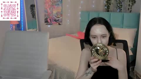 Lili online show from 05-24-26, 03:00