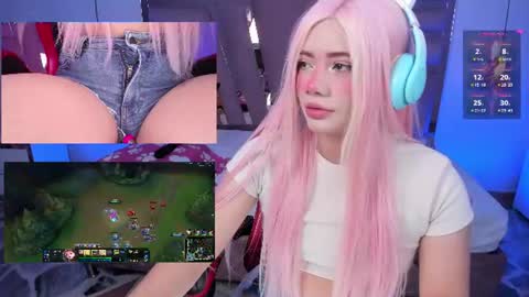 Snapshot of lilapop__ chatting on 07-11-26, 04:59 Lila online show from 07-11-26, 04:59