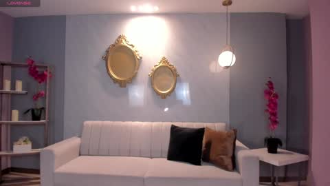 Lila West online show from 01-25-25, 08:21