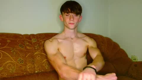 Snapshot of lilbearxxxx chatting on 11-12-25, 10:52 lilbearxxxx online show from 11-12-25, 10:52