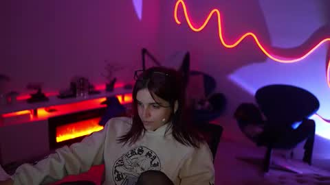 Rebecca online show from 03-04-26, 06:52