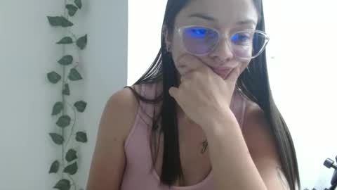 Valeri Villalobos  IG villa lobosvaleri online show from 05-11-26, 04:15