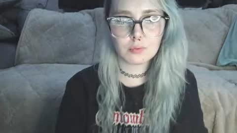 Snapshot of lilemmy1999 chatting on 06-30-26, 11:50 emily ryanson online show from 06-30-26, 11:50