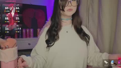 Snapshot of lilhornyprincess chatting on 05-15-26, 06:15 Nika and Lori online show from 05-15-26, 06:15
