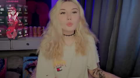 Snapshot of lilhornyprincess chatting on 05-21-26, 11:28 Nika and Lori online show from 05-21-26, 11:28