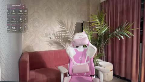 Lili online show from 04-16-26, 11:44